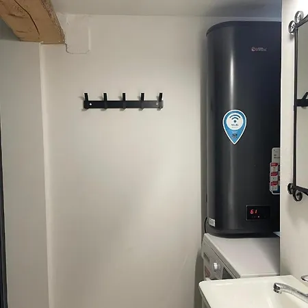 Renthouse Old Town 3 Bedroom 3* Paide